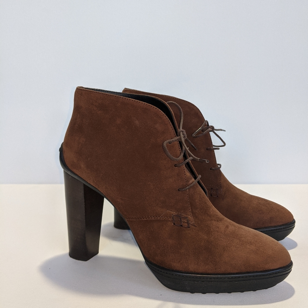 Tod's Rich Brown suede lace-up high-heeled booties - Picture 4 of 7